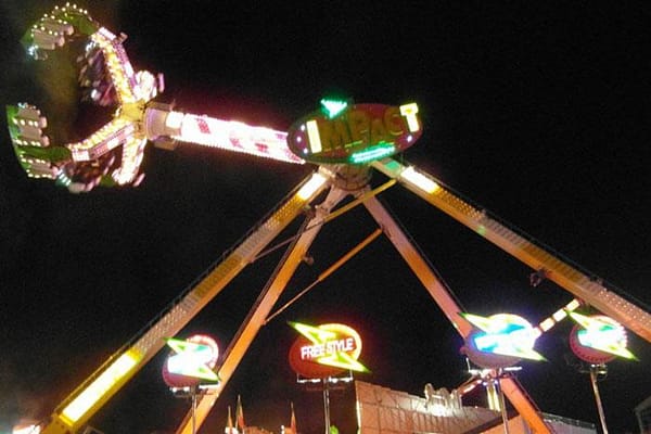 голям доставчик на махало big pendulum rides supplier